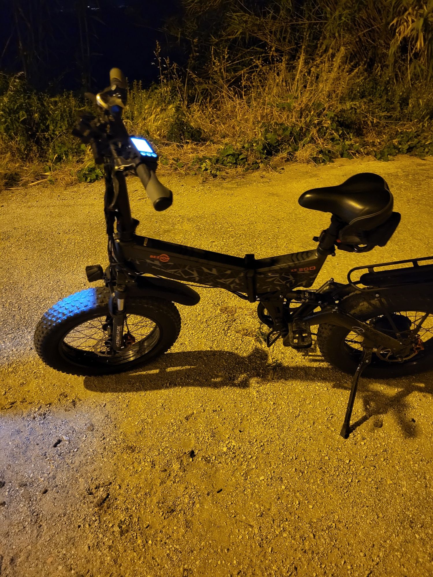 Ebike bezior xf200