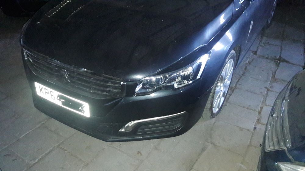 Peugeot 508 на запчастини 2012р двері капот фори .