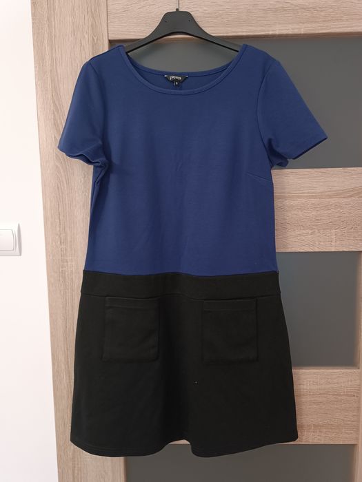 Sukienka niebiesko czarna papaya w rozmiarze 12 40 L