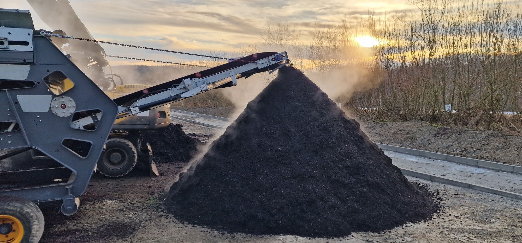 Przesiewacz DG3 3frakcje DG MACHINES kompost kamień kolejowy kruszarka