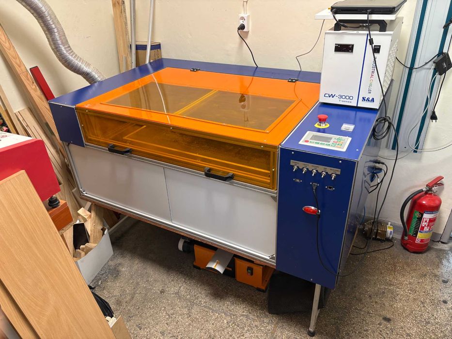 Laser CO2 1000x500