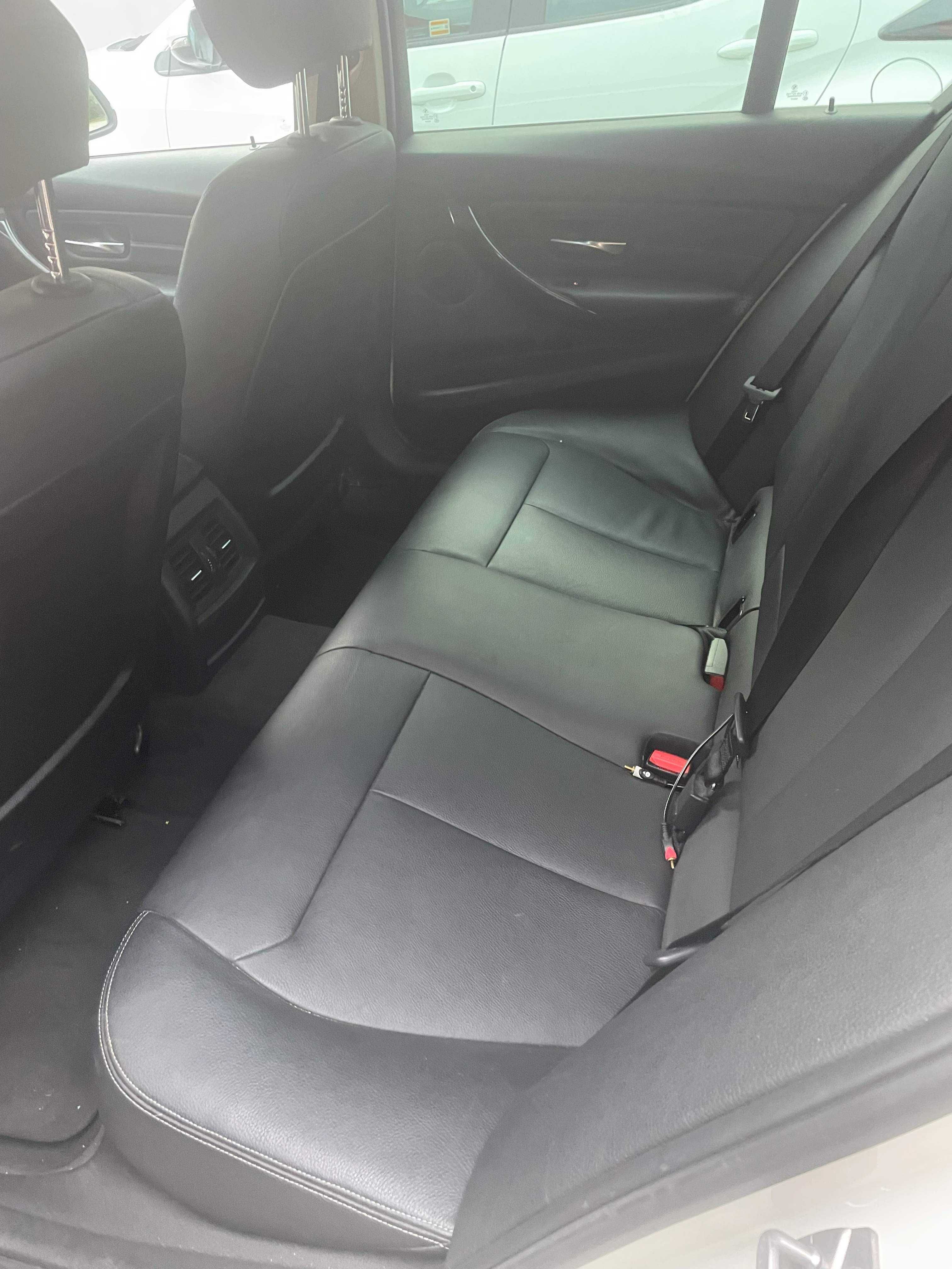 BMW F30 2.0 benzyna xdrive