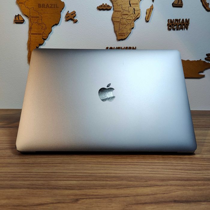 Apple MacBook Pro 13 A1708 i5-7360U/ 8GB/ 256GB SSD Gwar Fv23%