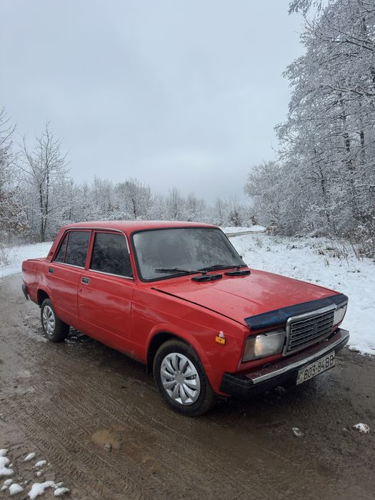 Автомобіль Ваз 2107