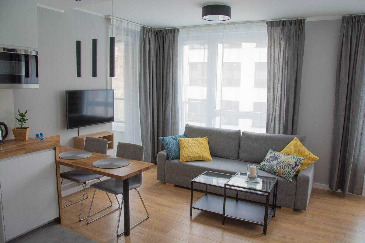 Mieszkanie, salon+wnęka sypial., 30m2 + balkon, Wilda - Przemysłowa 33