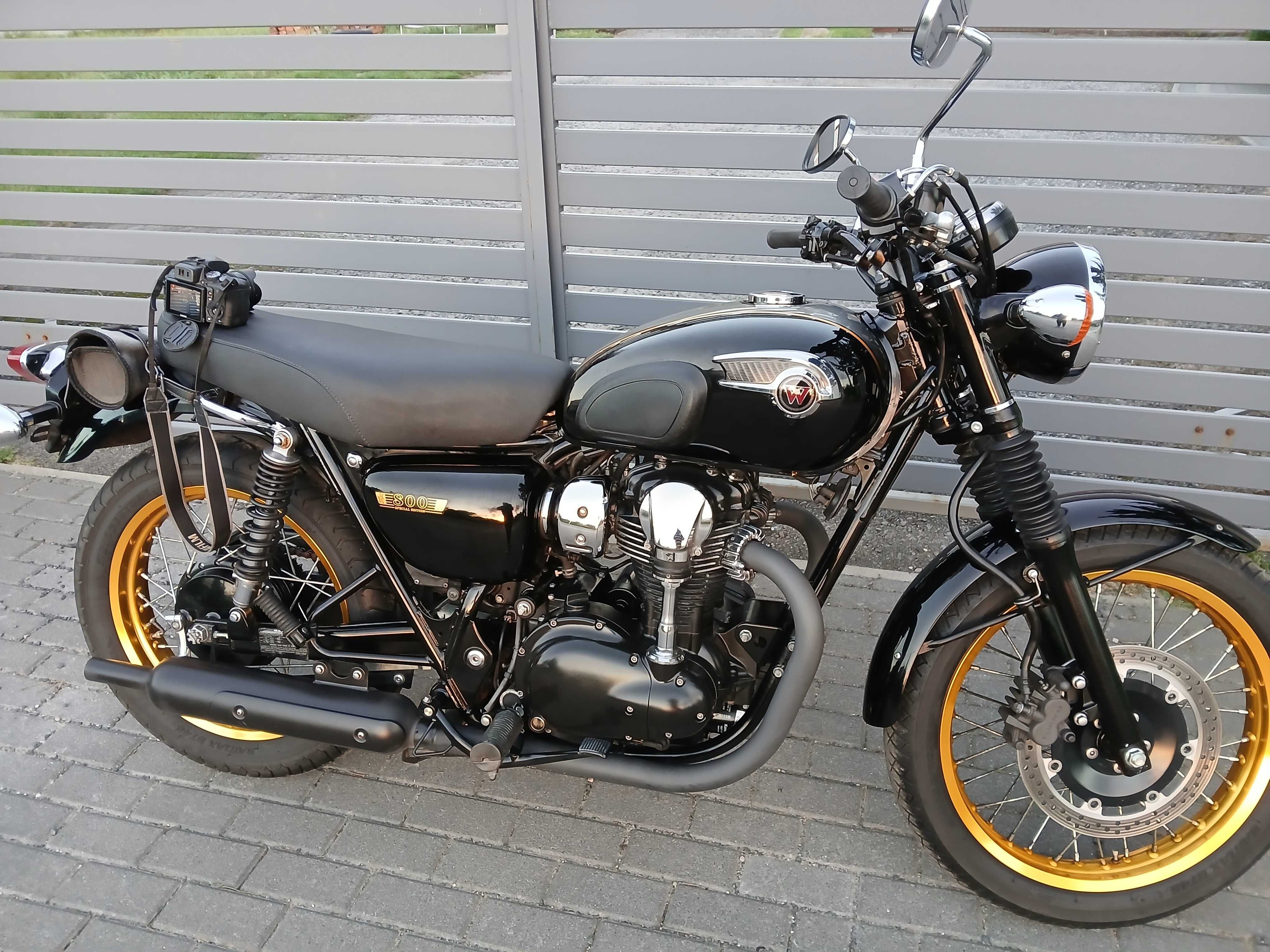 Ducati gt 1000 rok2009r 1100 scrambler w 800 street twin 900 triumph