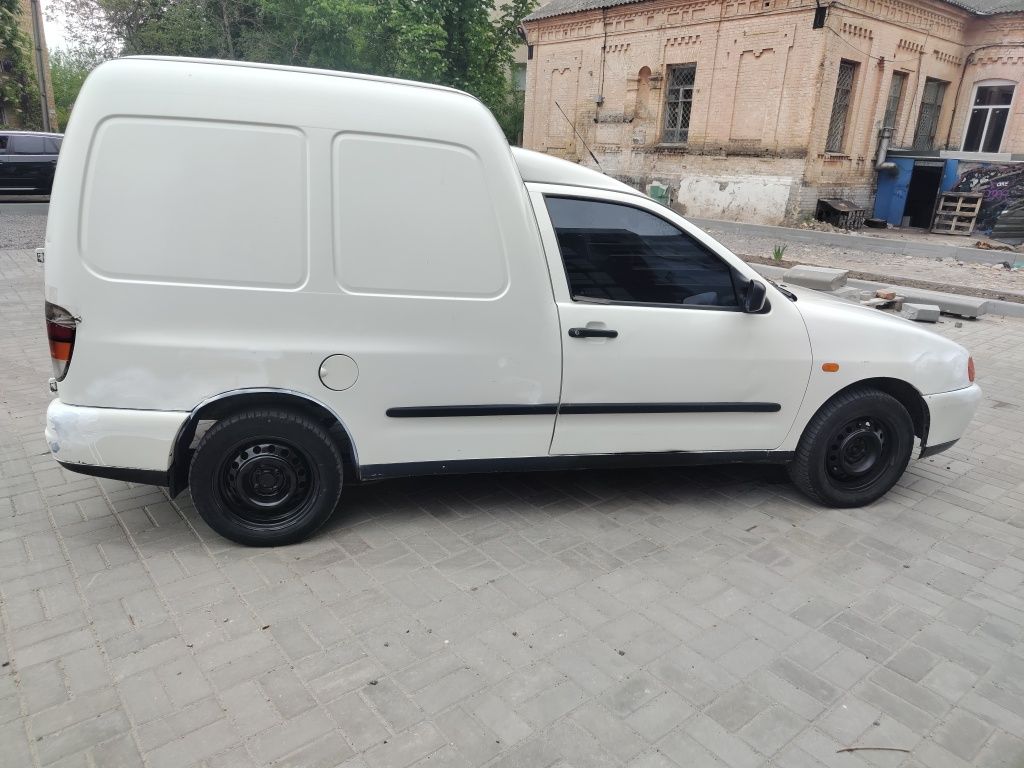 Продам  Volkswagen Caddy