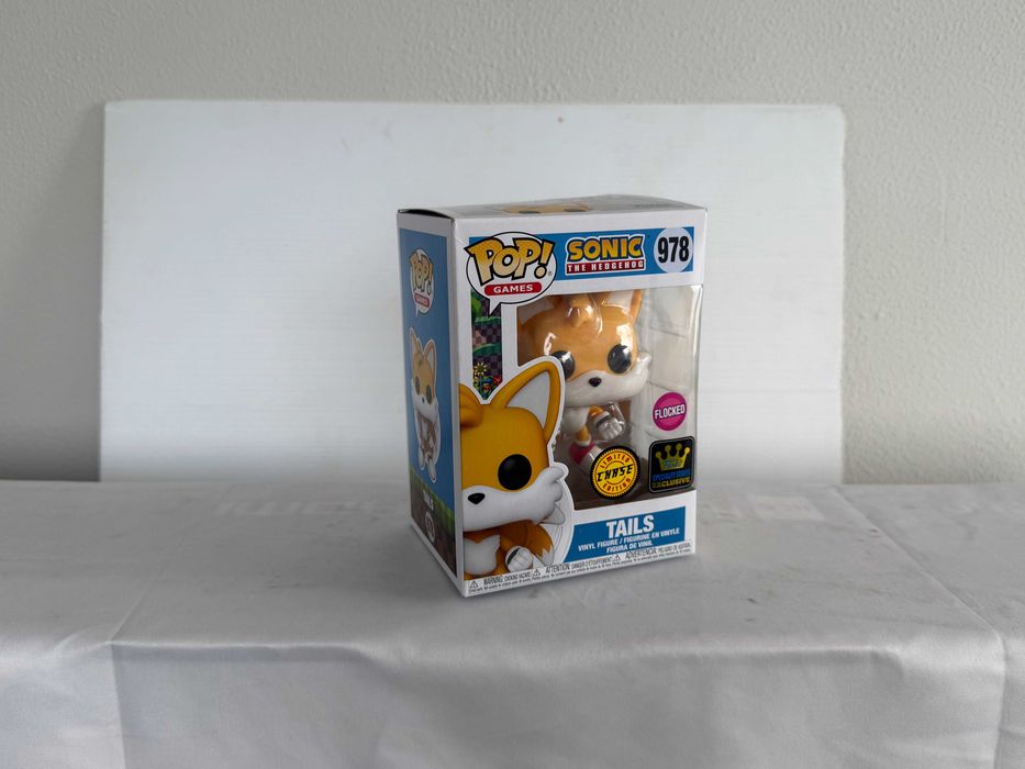 Funko Pop 978 - Tails - Chase - Flocked