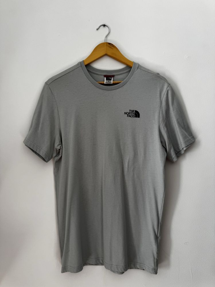 T-shirt The North Face Azul bebé