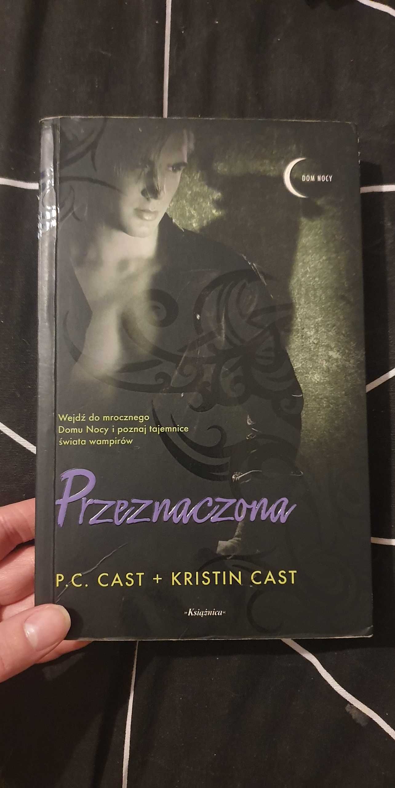 Przeznaczeni P. C. Cast + Kristin Cast