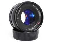 Carl Zeiss Planar 50mm 1.7 T* (Contax / Yashica)