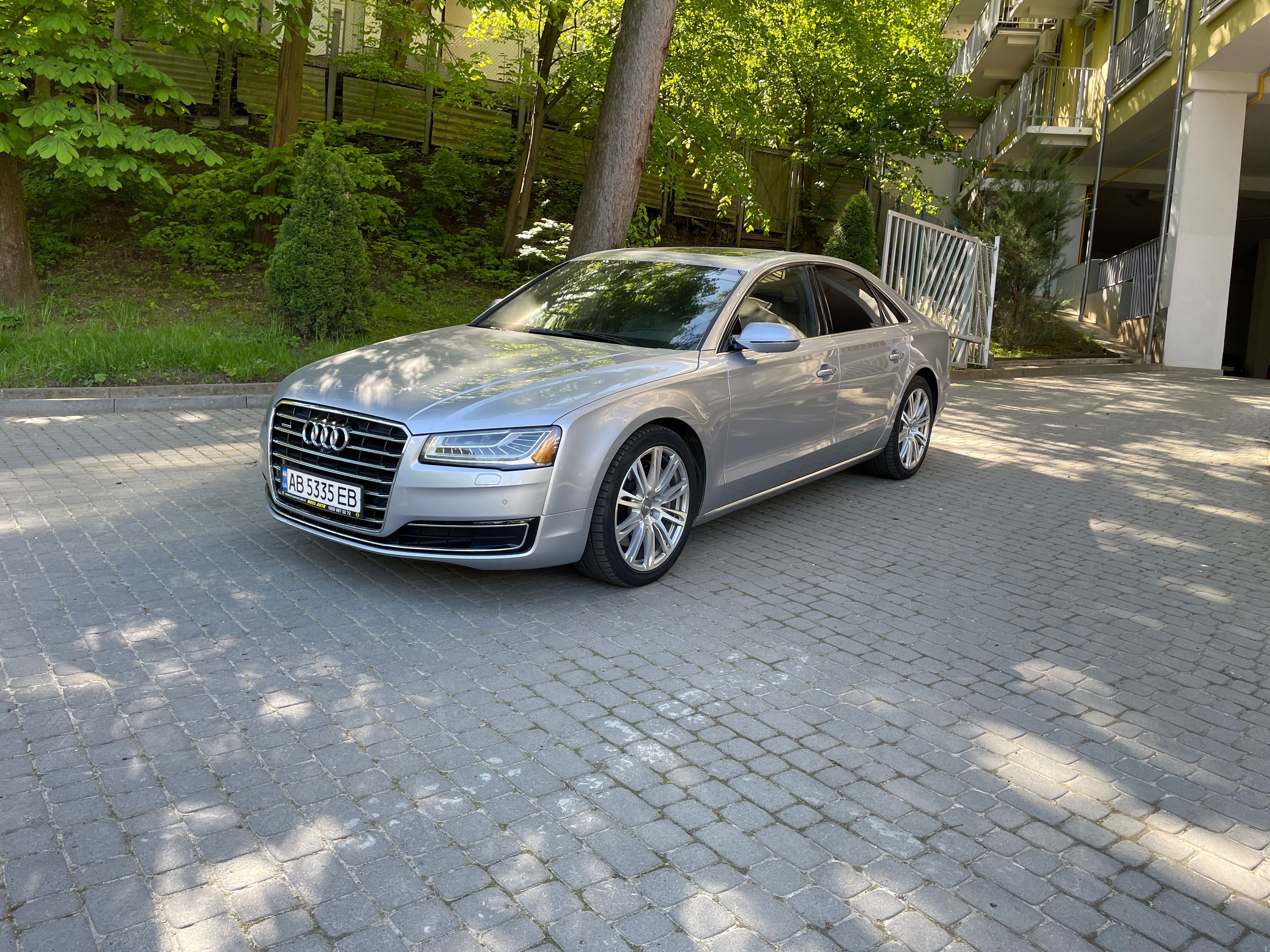 продаю Audi a8 2015 року в короткій базі