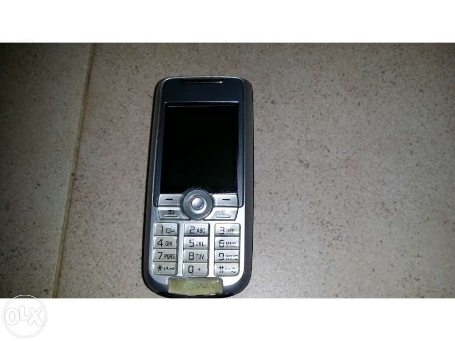 Telemóvel Sony Ericsson K700i