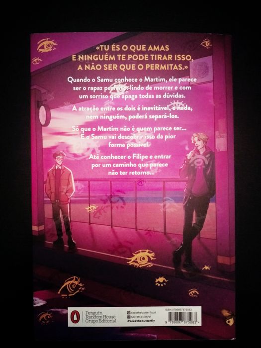 Livro "Por Fim em Silêncio"