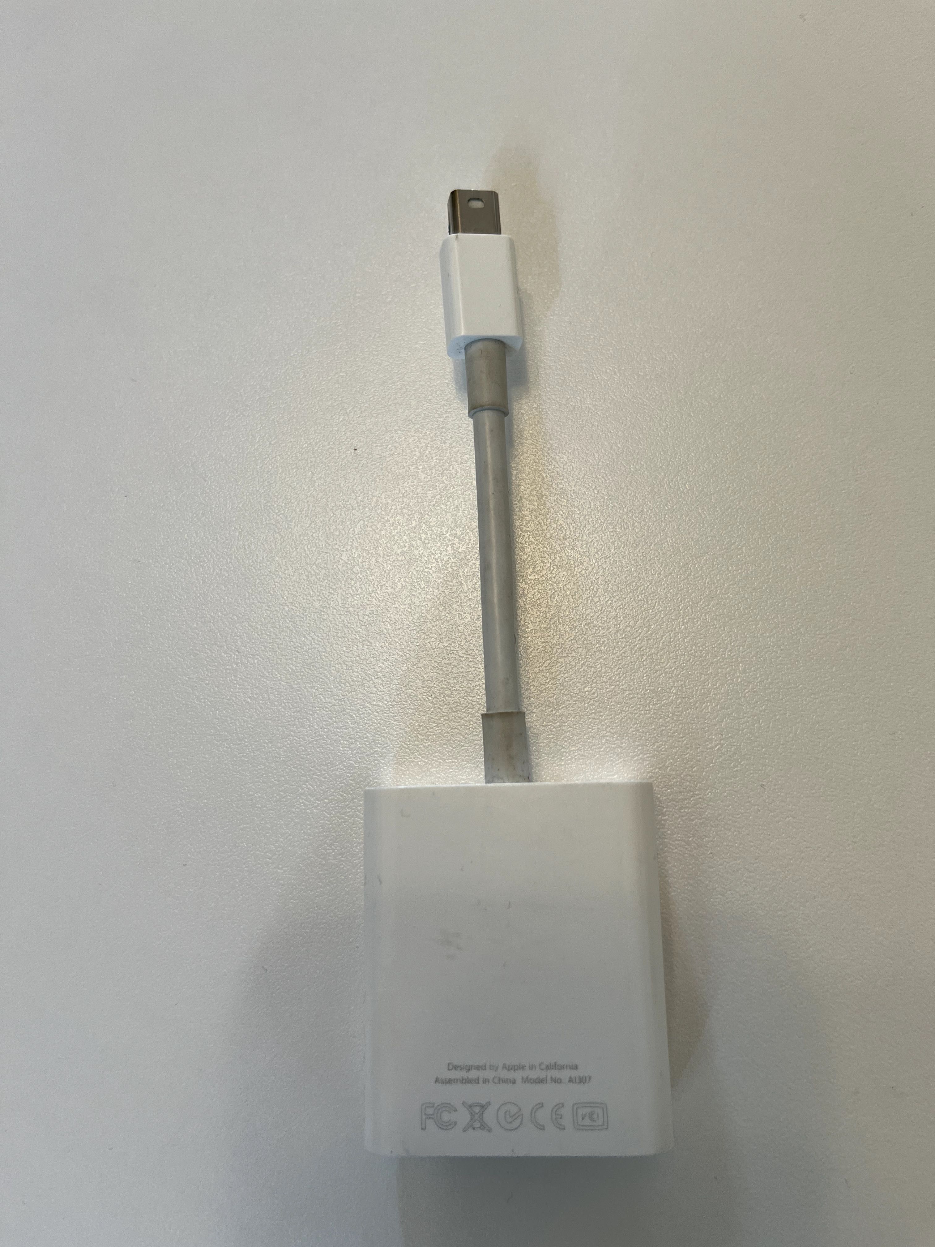 Przejściówka Apple Mini DisplayPort - VGA (A1307). Używana. Sprawna