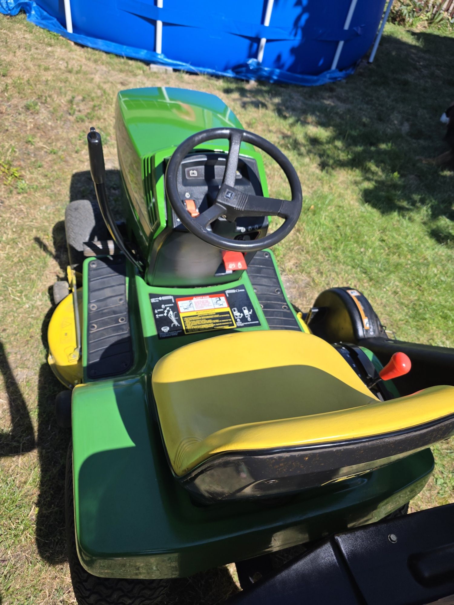 Sprzedam traktorek kosiarke john deere lx172