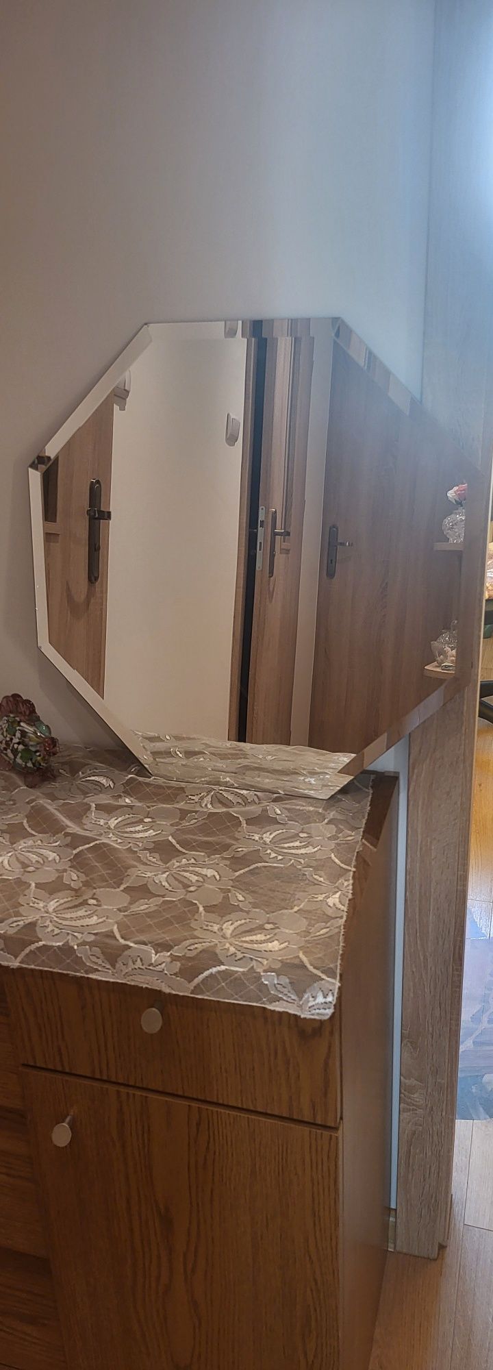 Lustro wiszące 50 zł