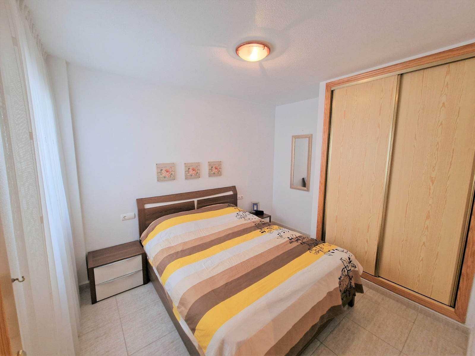 Wynajem mieszkanie apartament Torrevieja Hiszpania 100m do plaży