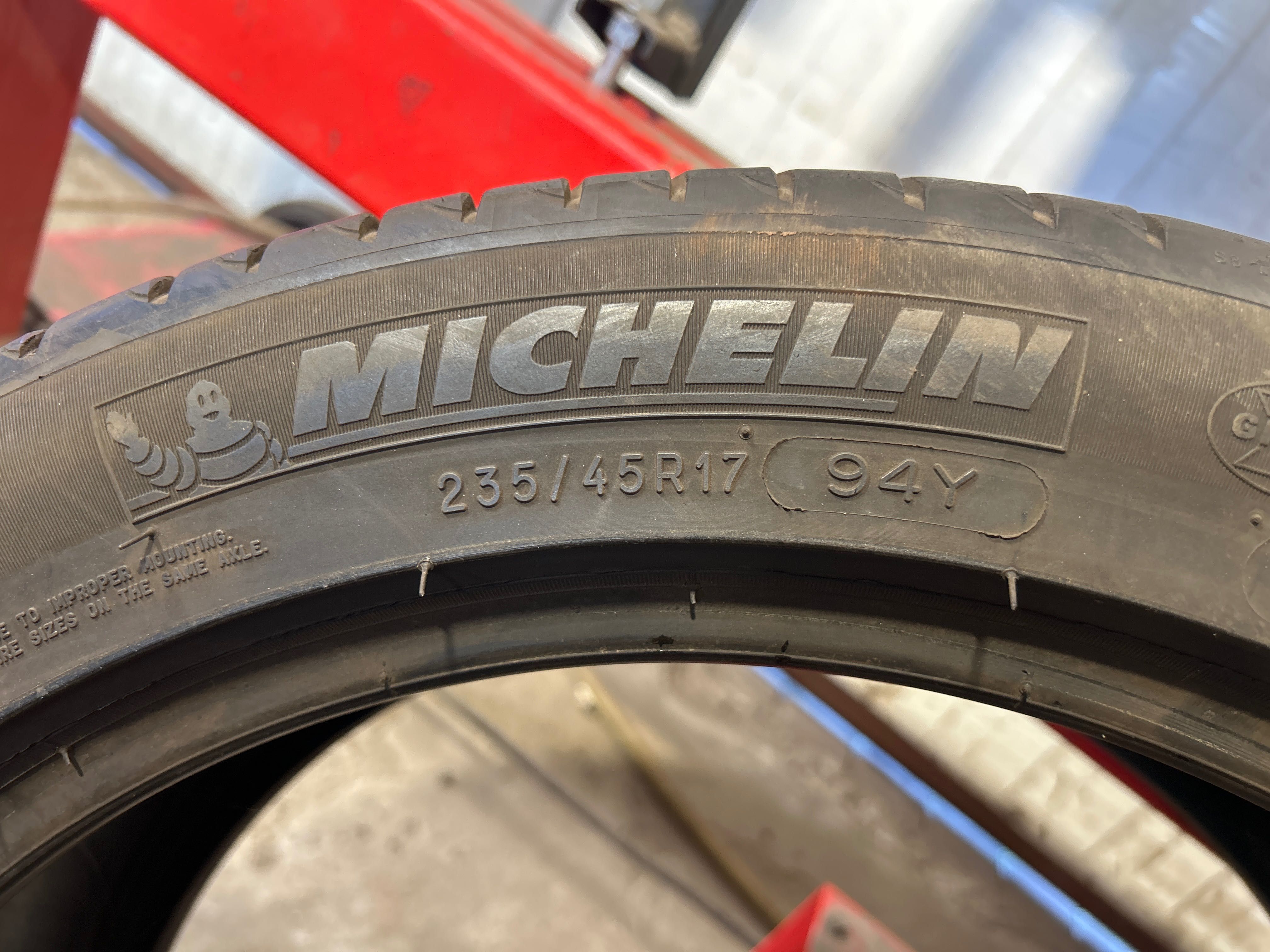 Michelin Primacy 3 235/45/17 94Y