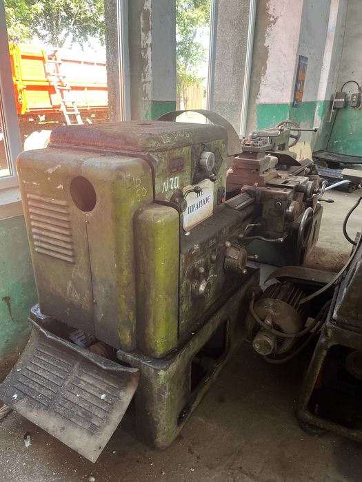 Станки токарні 1А 625 20