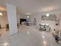 Espaço Comercial com 200 m2 em Outeiro