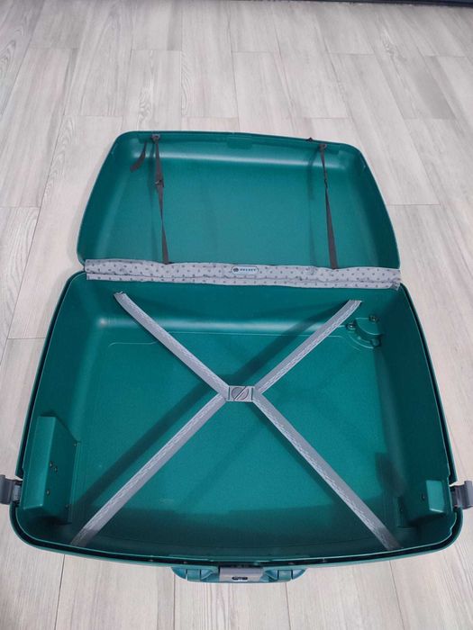 Mala / Trolley de viagem da (marca delsey)