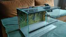 Terrarium z akcesoriami dla jaszczurki,węża, pająka