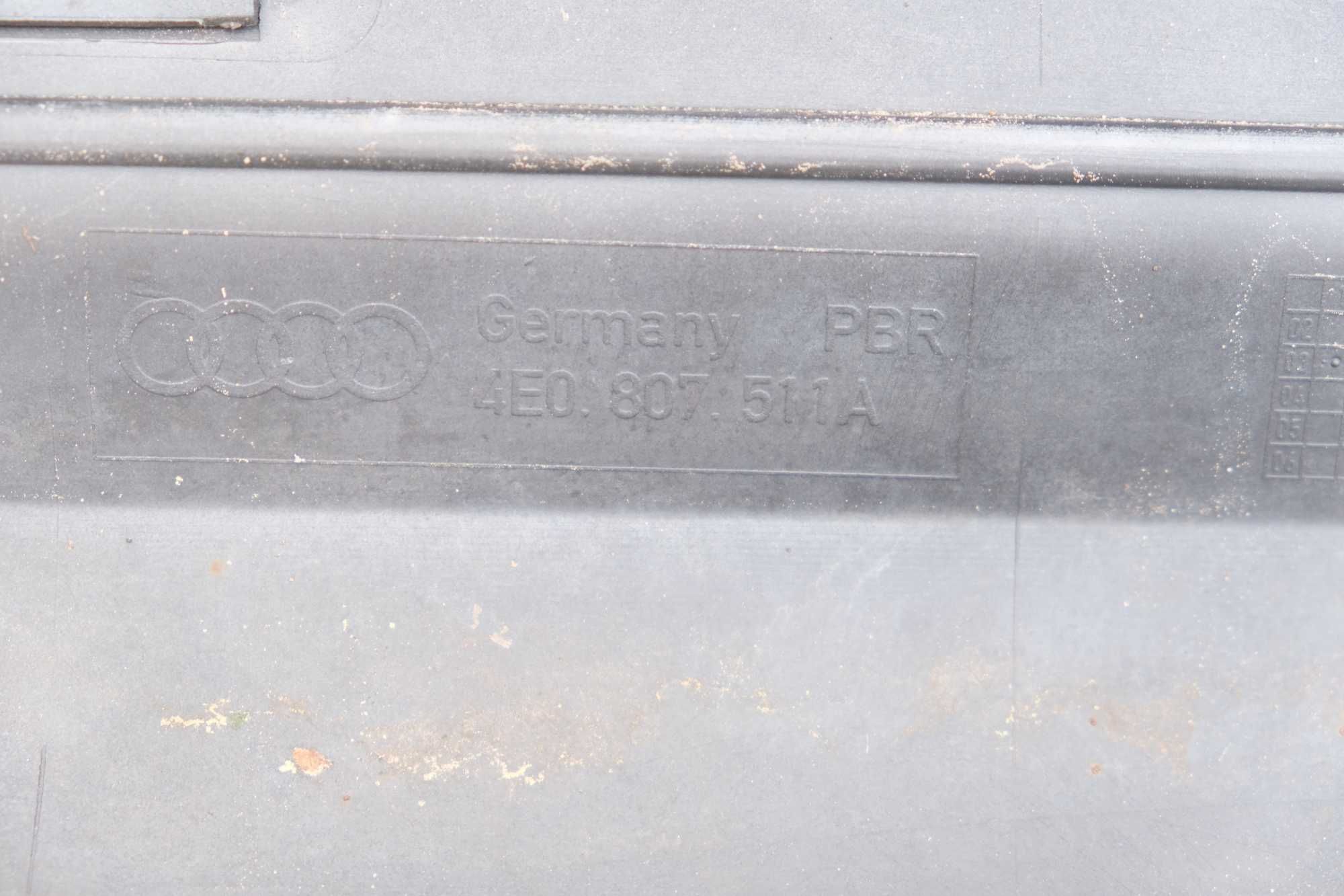 Zderzak tył Audi A8 D3