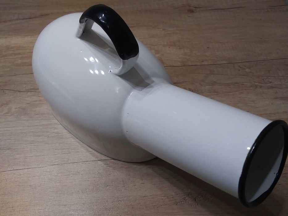 Stary szpitalny wojskowy nocnik przedmiot naczynie z emali z PRL WP