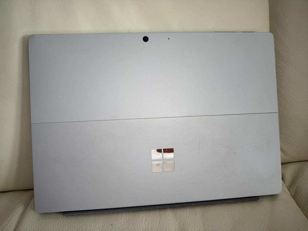 Microsoft Surface PRO 7 i7/16GB/512 SSD stacja dokujaca