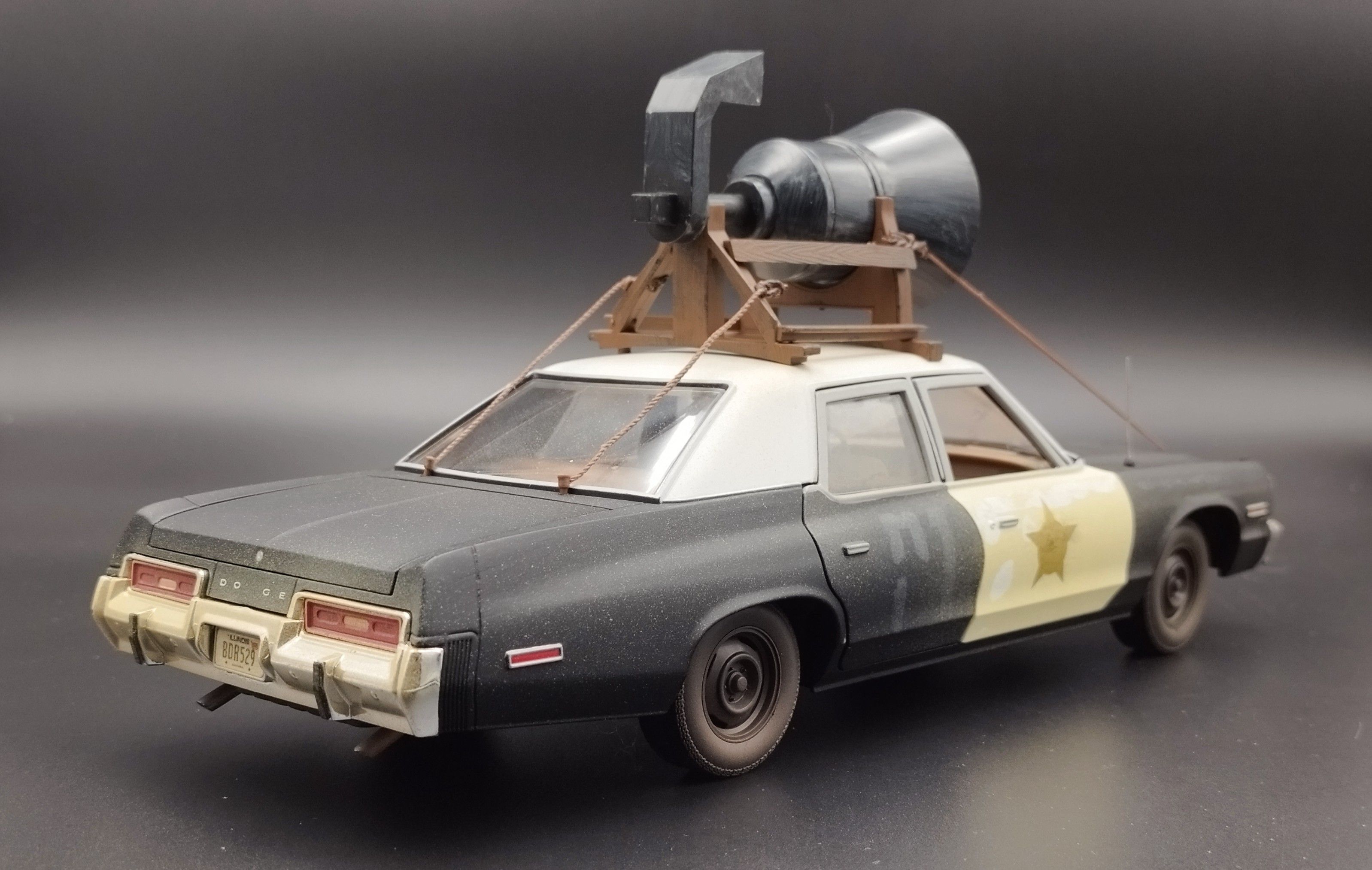 1:18 Joyride BLUES BROTHERS  Movie Car Police 1974 Dodge Monaco model