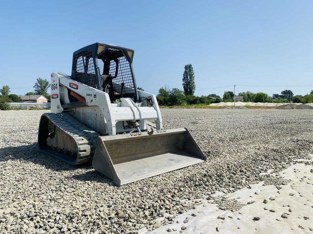Послуги міні навантажувач бобкат, бобкет, Bobcat