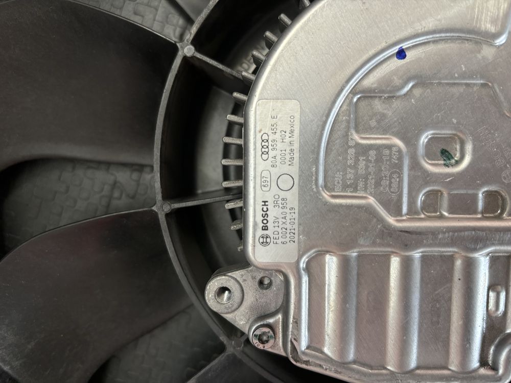 Вентилятор охолодження  Audi Q5 2020-2023 (80A959455E)