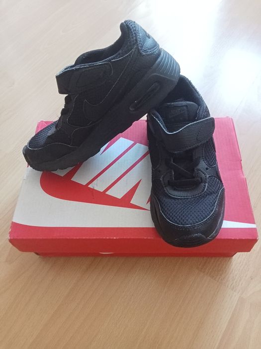 Кросівки дитячі Nike розмір 33