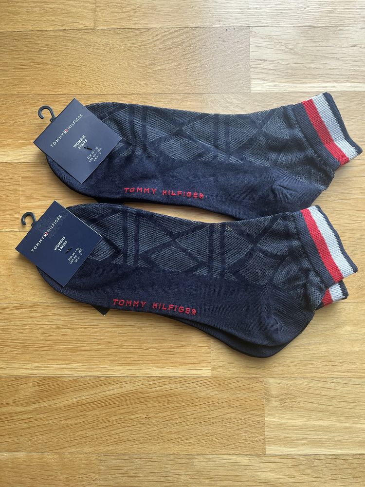 Skarpetki 39-42 granatowe Tommy Hilfiger krótkie bawełna