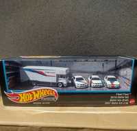 Hot Wheels Premium BWM Transporter Fleet Flyer