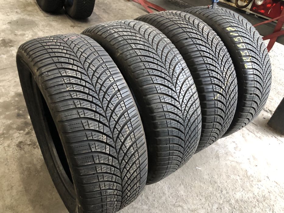 225/55/17 goodyear vector4seasons