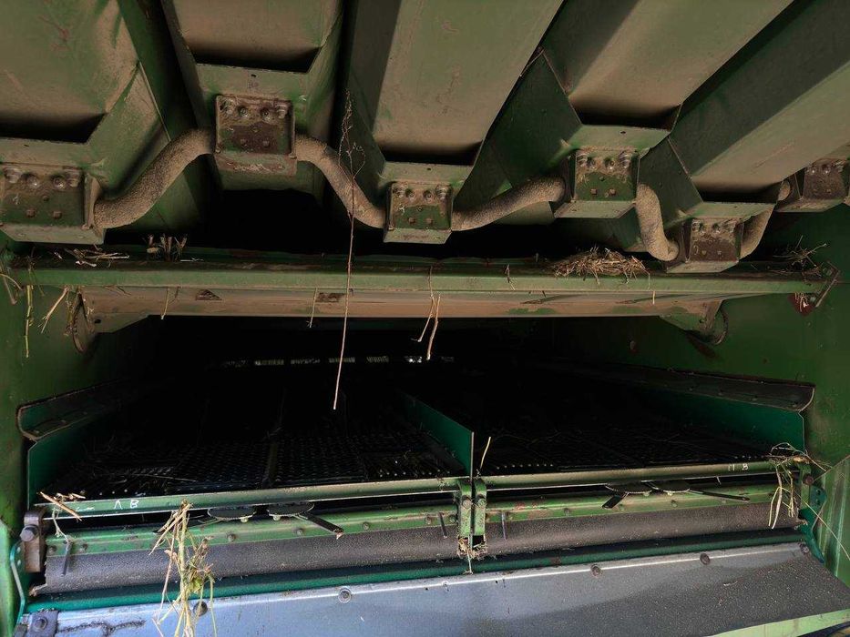 Комбайн John Deere 2066 Hillmaster