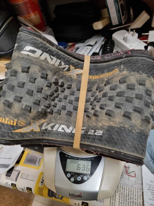 Material ciclismo usado pneus sapatos suporte bidon disco travão