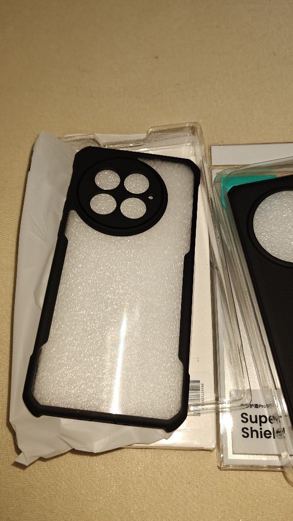 Etui do one Plus 13