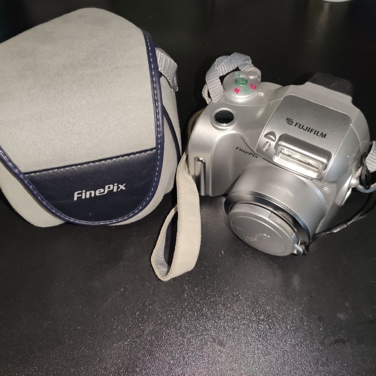 fujifilm finepix 2800 zoom com oferta de bolsa