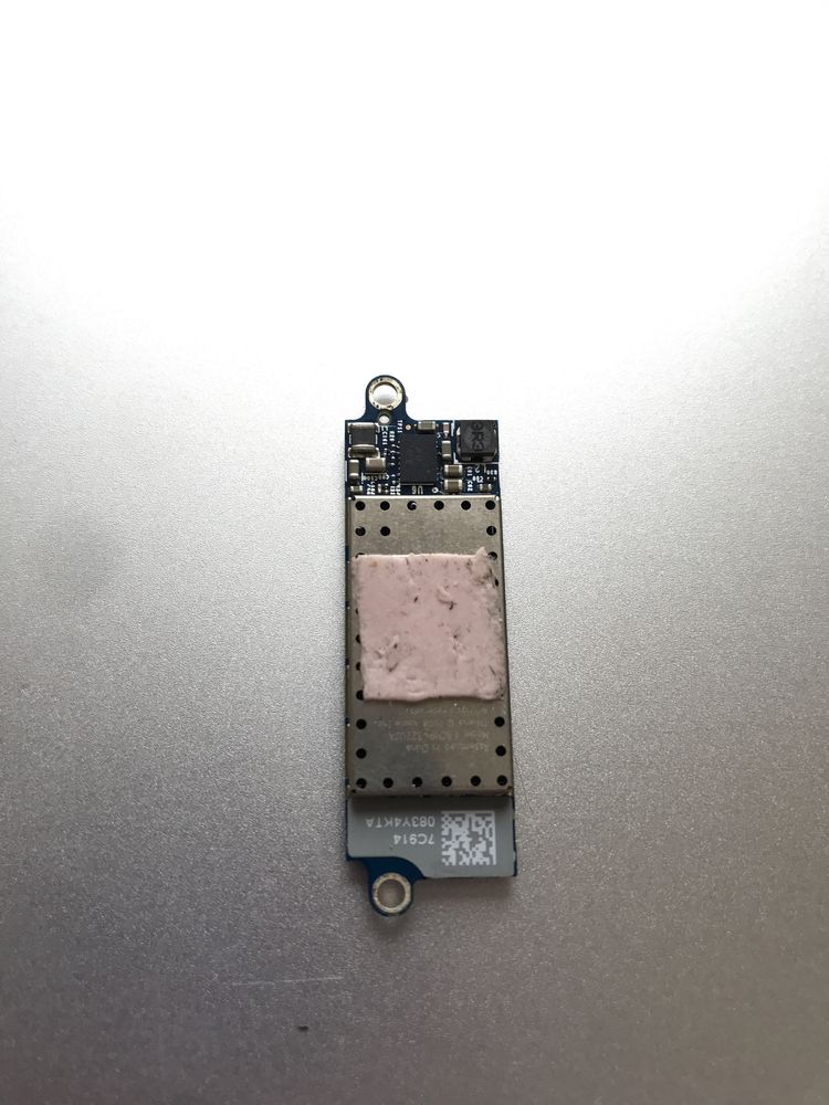 ЗАПЧАСТИНИ тачбар wifi батарея ssd MacBook a2159 a1502 a1398