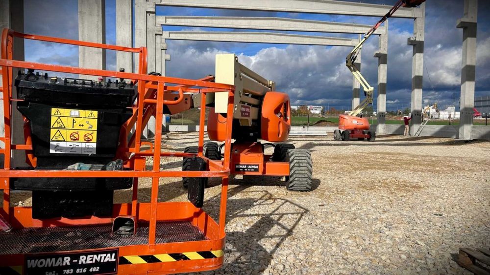 Wynajem podnośników przegubowych.