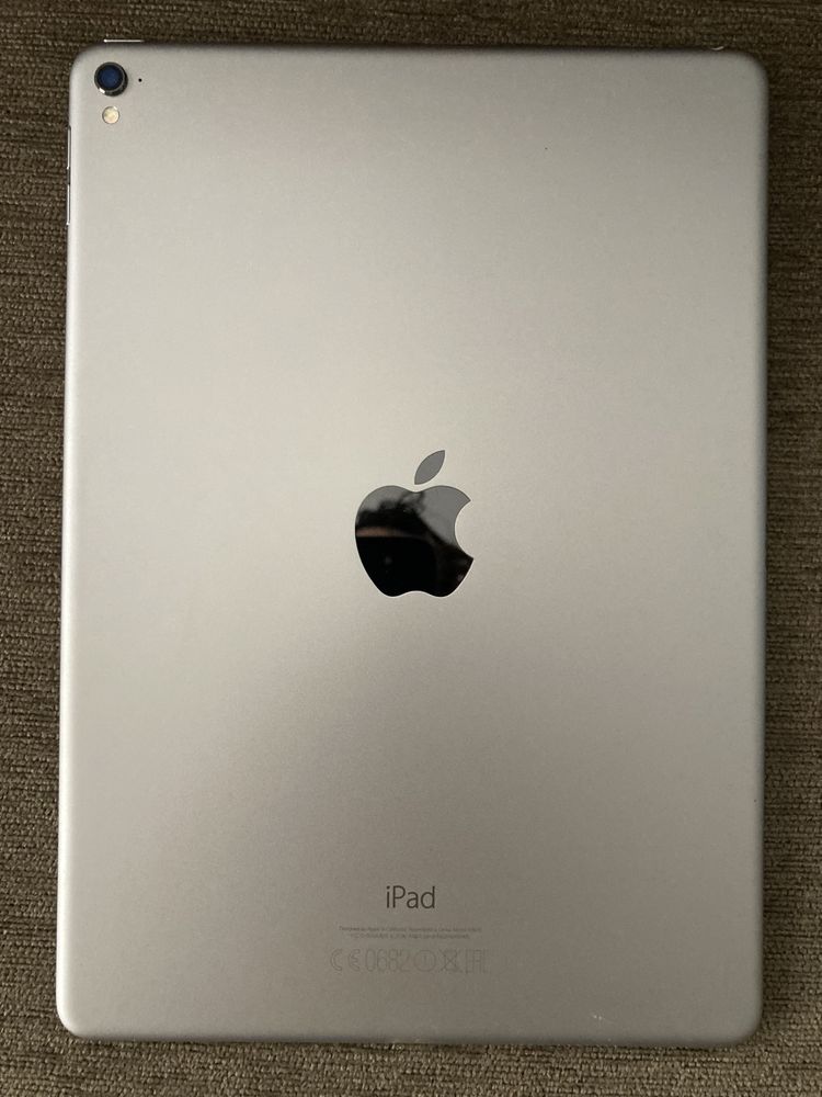 iPad Pro (9,7”) Wi-Fi - 128 GB