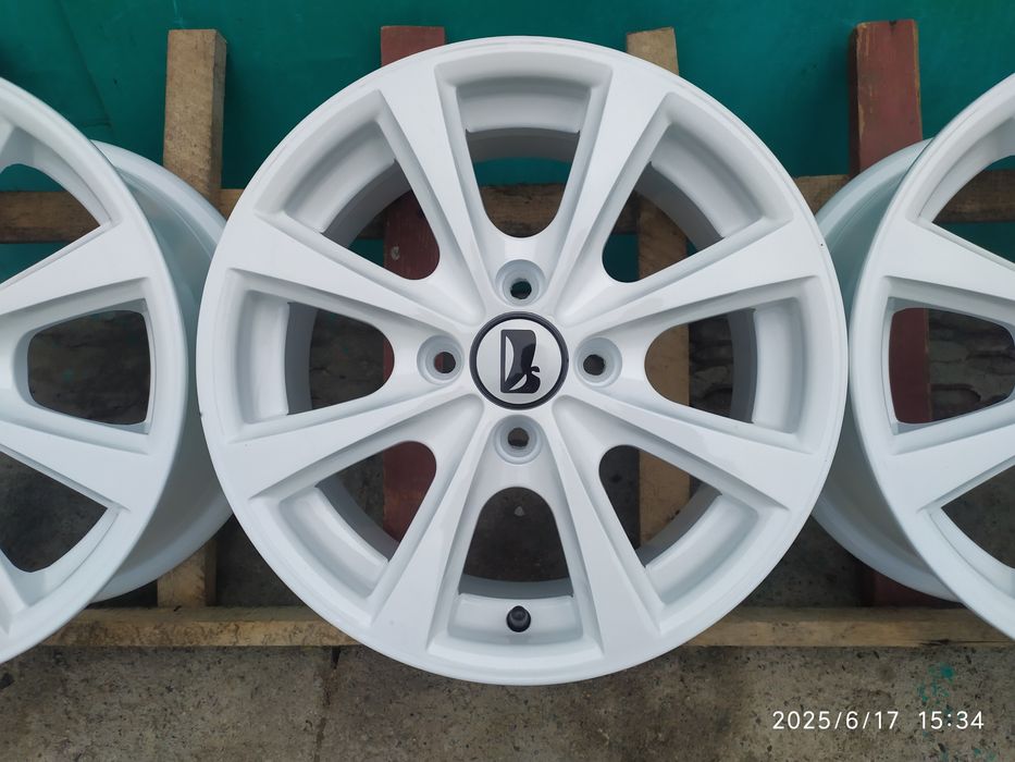 Литые диски 4_98-14 на Ваз
