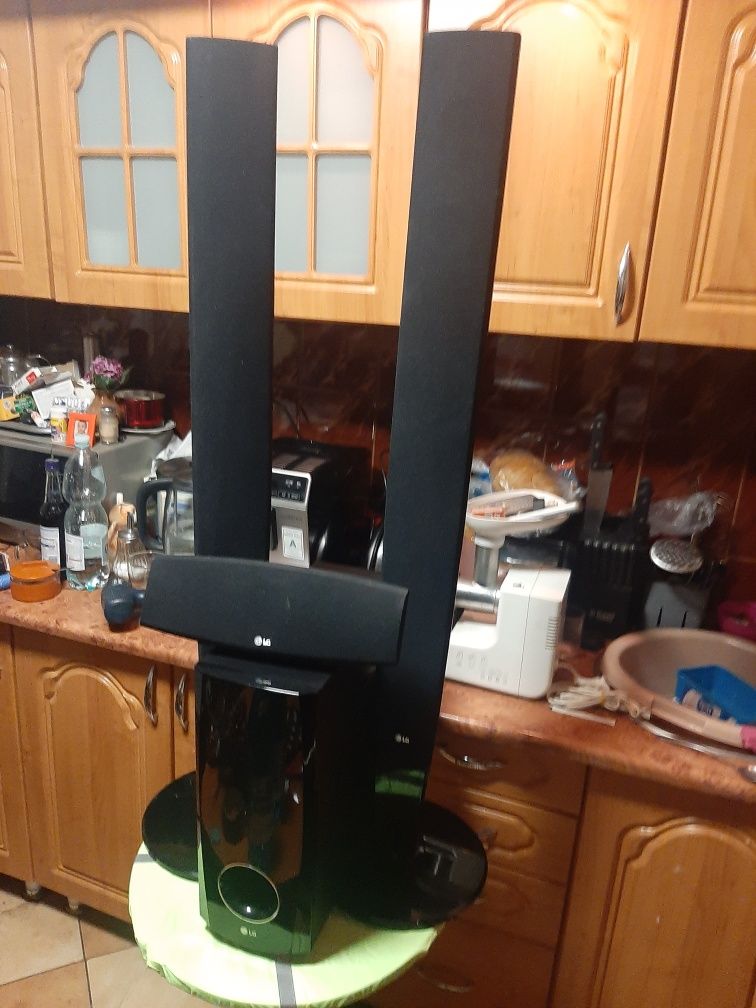 Głośniki zestaw LG sprawne zadbane  plus subwoofer