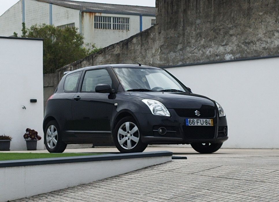 Suzuki Swift 1.3 I sport GPL