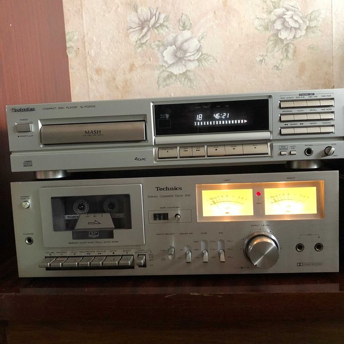 Магнітофон Technics RS-616