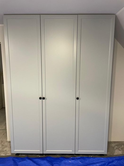 Szafa lakierowana 3 drzwiowa