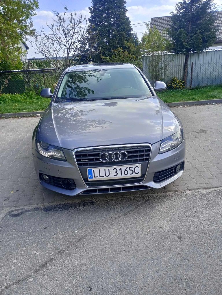 AUDI A4 B8 3.0 240 quattro